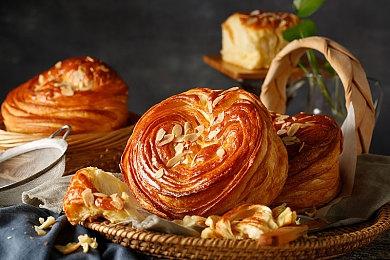 马斯克玩《暗黑4》 暴雪总裁：我想知道他死了多少次